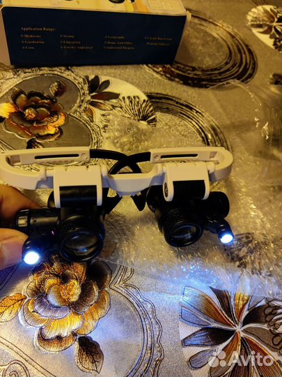 Увеличительное стекло