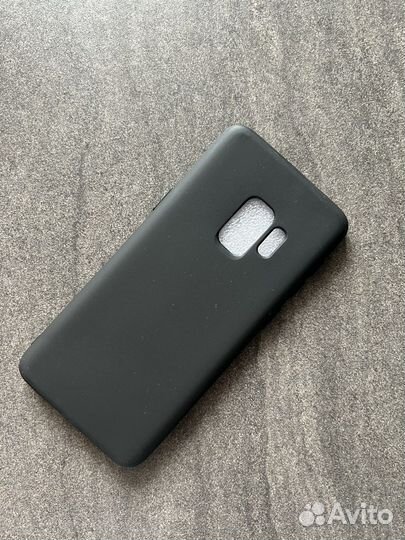 Чехол на samsung s9 новый