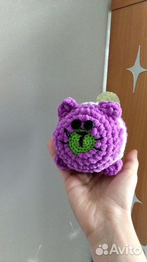 Вязанный кот-батон