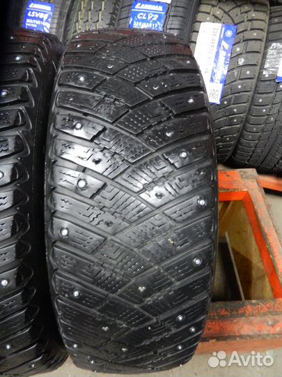 Goodyear Ultragrip Ice Arctic 195/65 R15