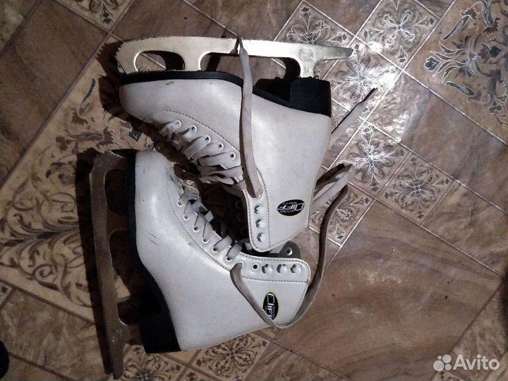 Коньки 35 размер