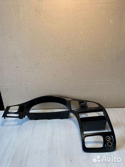 Центральная консоль Hyundai Elantra XD G4ED