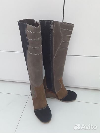 Новые сапоги еврозима на танкетке