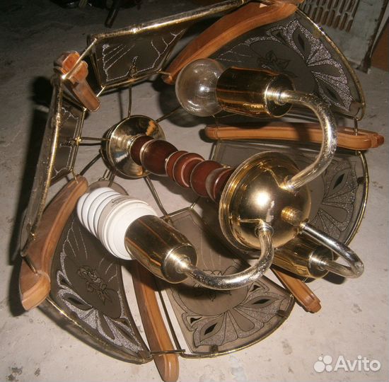 Люстра подвесная потолочная б\у на 3 лампы