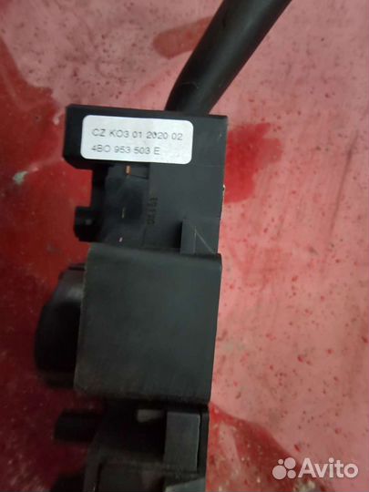 Подрулевой переключатель Шкода Октавия Тур А4