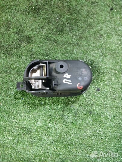 Ручка двери внутренняя правая Ford Fusion