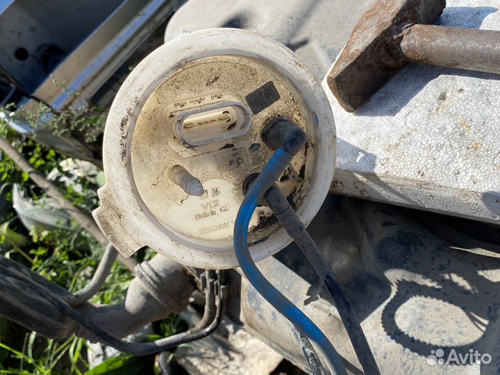 Бензонасос vw jetta 1.6 BSe