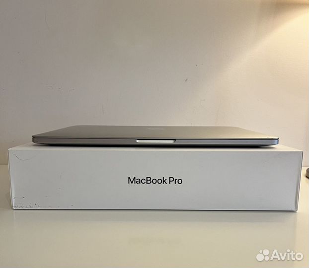 MacBook Pro 13 (2020 i5/8/256)