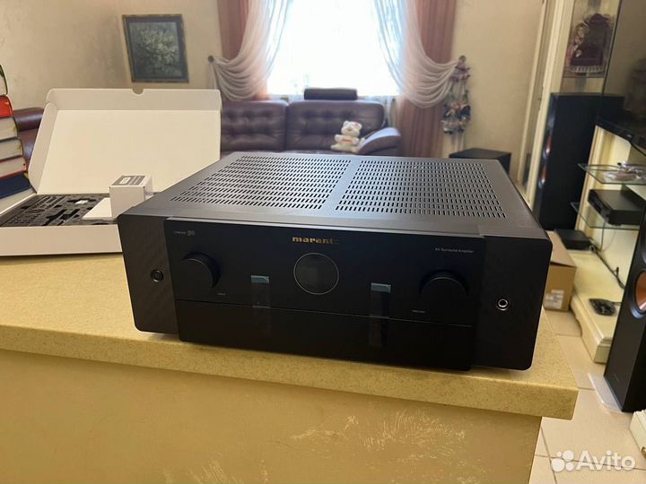 AV ресивер Marantz Cinema 50