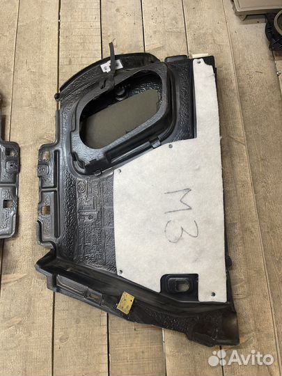 Обшивка багажного отделения Mazda 3 BL 2012г