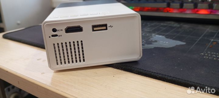 Мини проектор