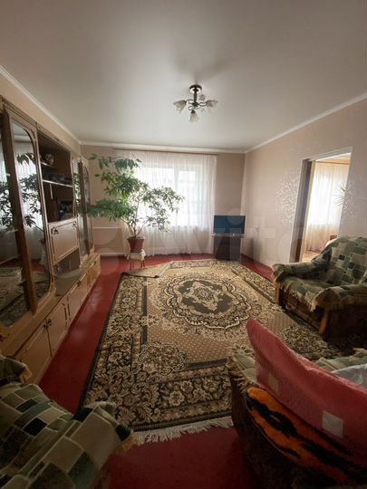 Дом 100 м² на участке 8 сот.