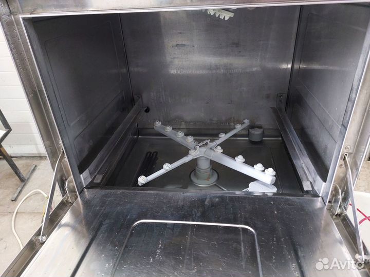 Фронтальная посудомоечная машина Dihr