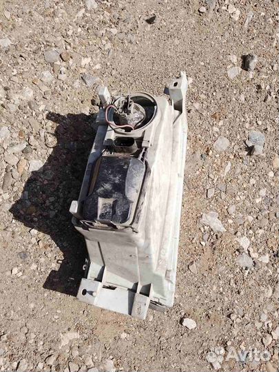 Фара правая Skoda octavia a4