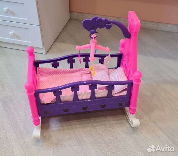 Кровать для кукол