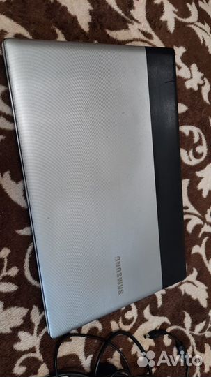 Ноутбук samsung RV-511