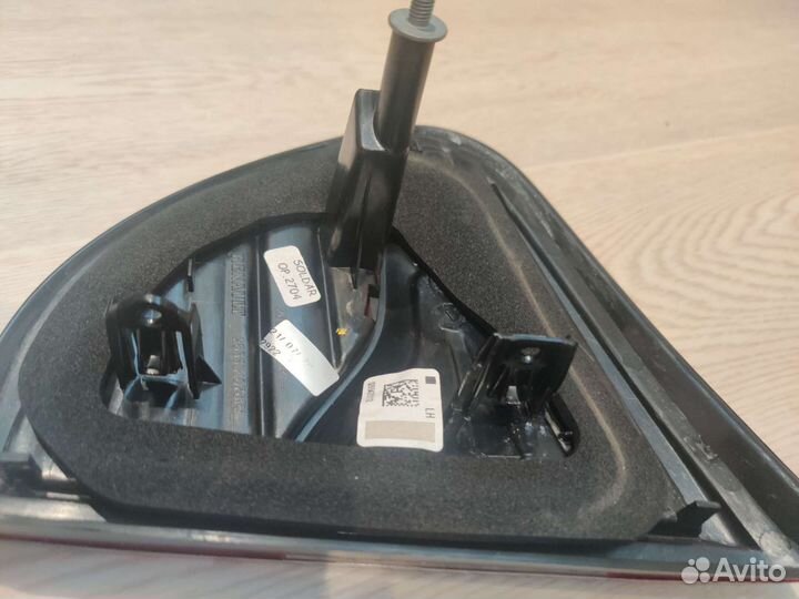Фара багажника левая renault kaptur 265554078r