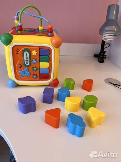 Развивающая игрушка Мультикуб