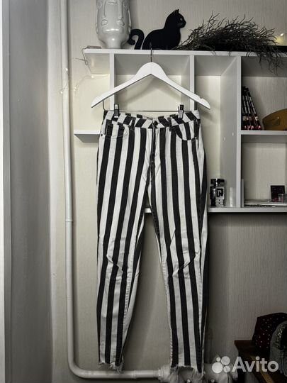 Джинсы узкие Pull&Bear XS/S