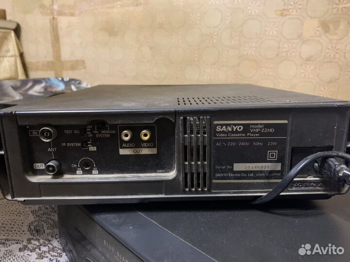 Видеомагнитофон