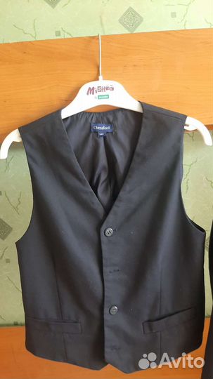 Школьный костюм