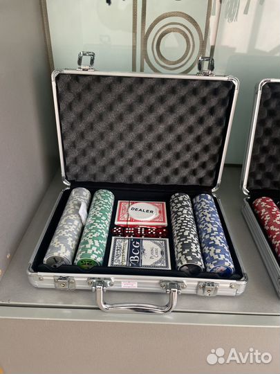 Покерный набор 500 фишек