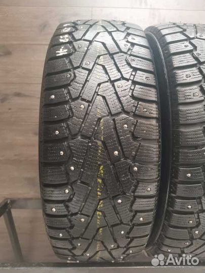 Pirelli Ice Zero 215/60 R16 99T