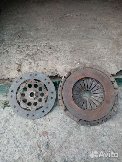 Корзина и диск сцепления на ауди 100 в 45 кузове