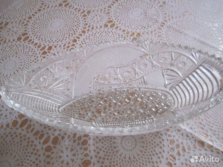 Ваза хрустальная