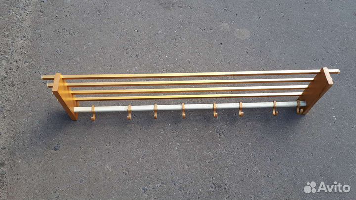 Вешалка настенная