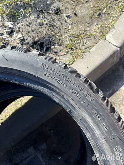 Michelin X-Ice North 3 235/40 R19