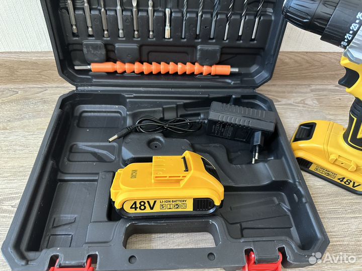 Дрель шуруповерт аккумуляторный