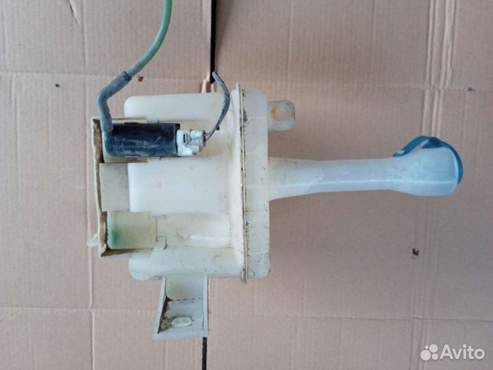 Бачек омывателя Шевроле Ланос