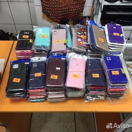 Чехлы для телефонов в ассортименте