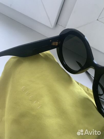Солнцезащитные очки женские gucci