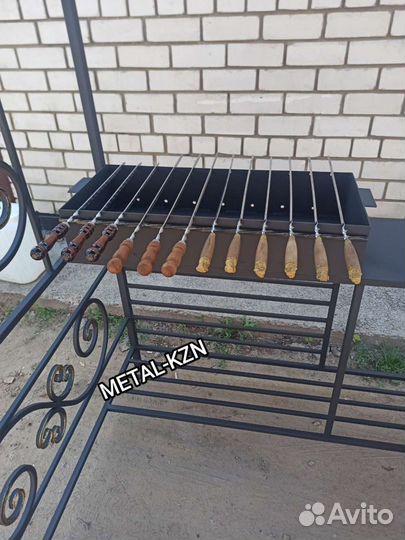 Мангал с крышей 