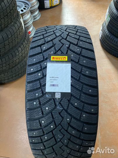 Pirelli Ice Zero 2 265/45 R21