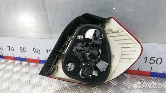 Фонарь задний левый BMW 1 E81 (1KK20MX01)