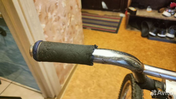 Велосипед детский 5-7 лет. Колеса 16