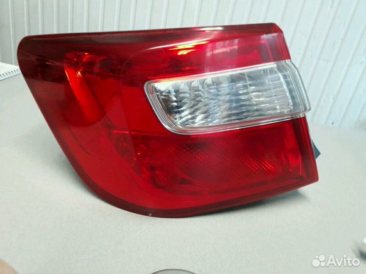 Фонарь левый задний Тойота Камри 50