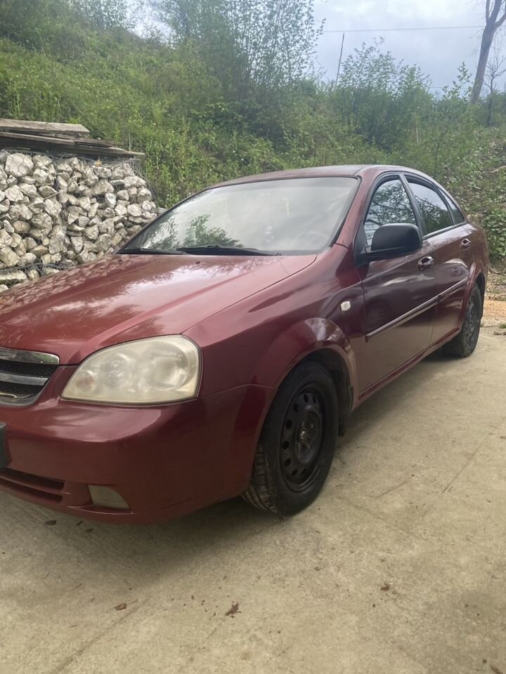 Chevrolet Lacetti: фото владельца