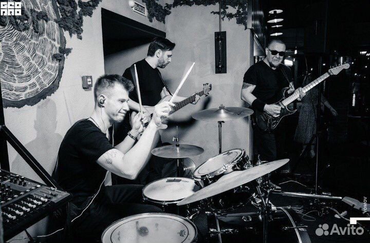 Преподаватель по ударной установке / барабаны