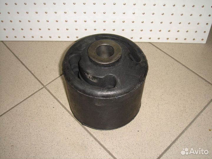 Сайлентблок полурессоры 31*150*171SAF