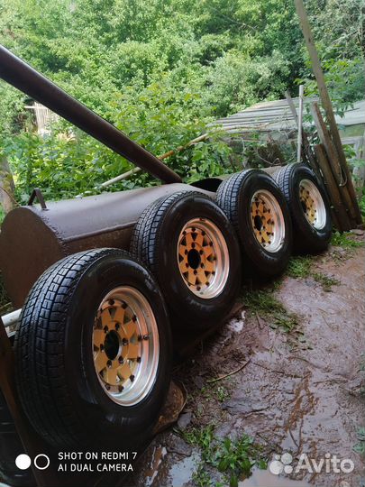 Dunlop Winter Maxx SJ8 215/80 R15