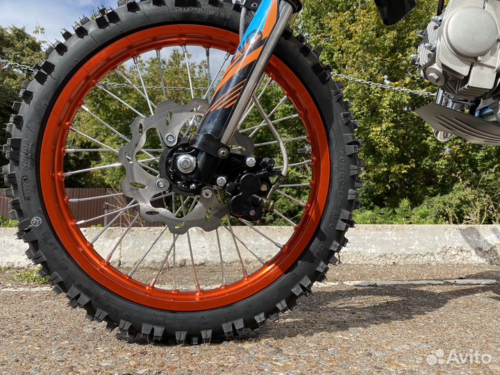 Питбайк Kayo Evolution yx125em 17/14 эл.стартер