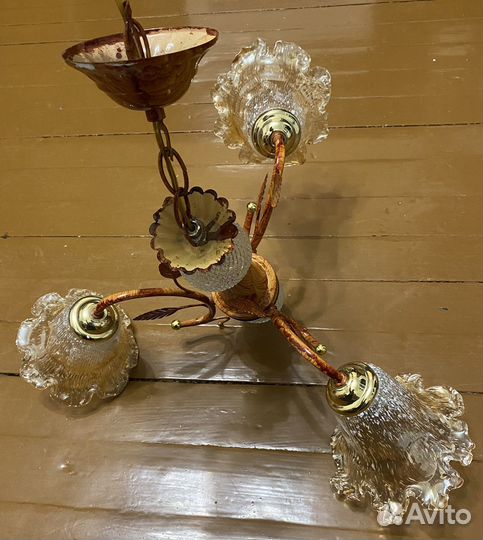 Люстра потолочная