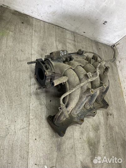 Коллектор впускной Hyundai Elantra