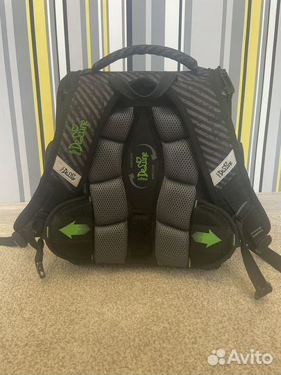 Школьный ранец DeLune