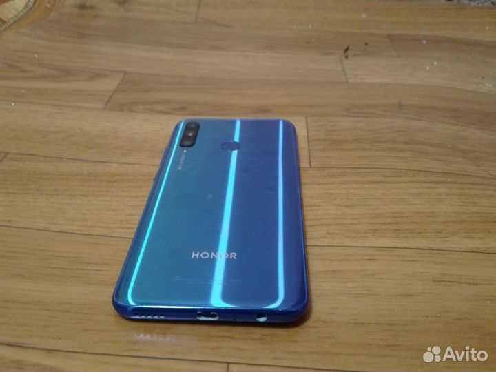 HONOR 20e, 4/64 ГБ