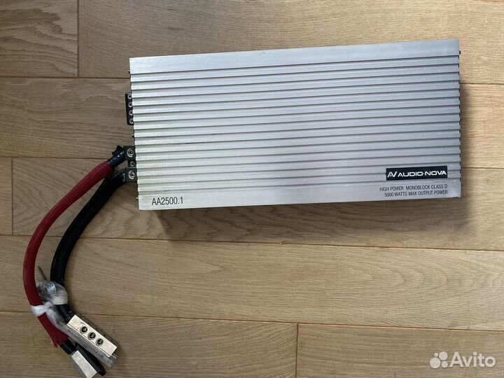 Усилитель Alpine Audio Nova AA2500.1